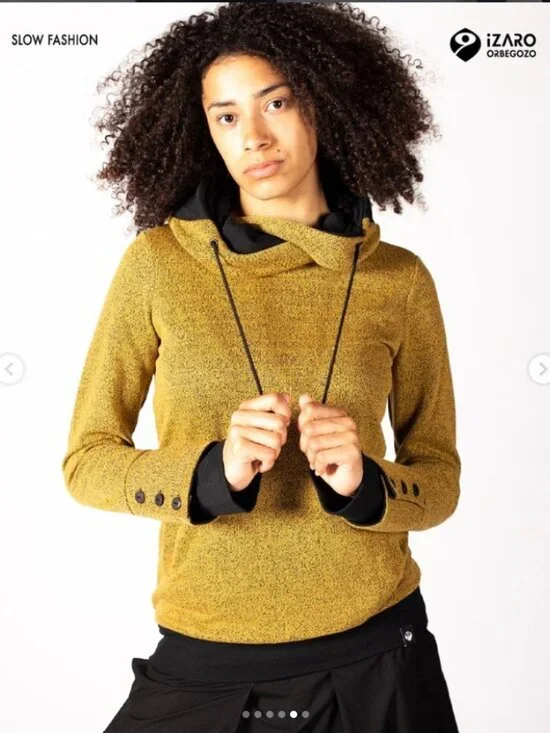 Unique sweatshirt with crossover hood - Picture 7 of 16